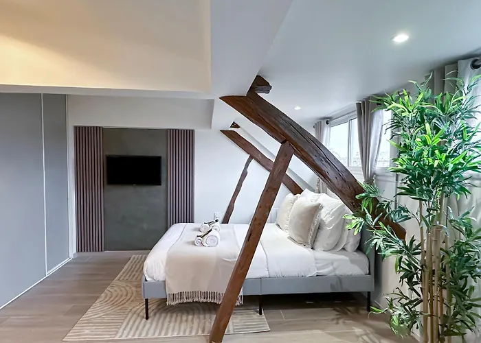 Brand New Properties Near La Madeleine !