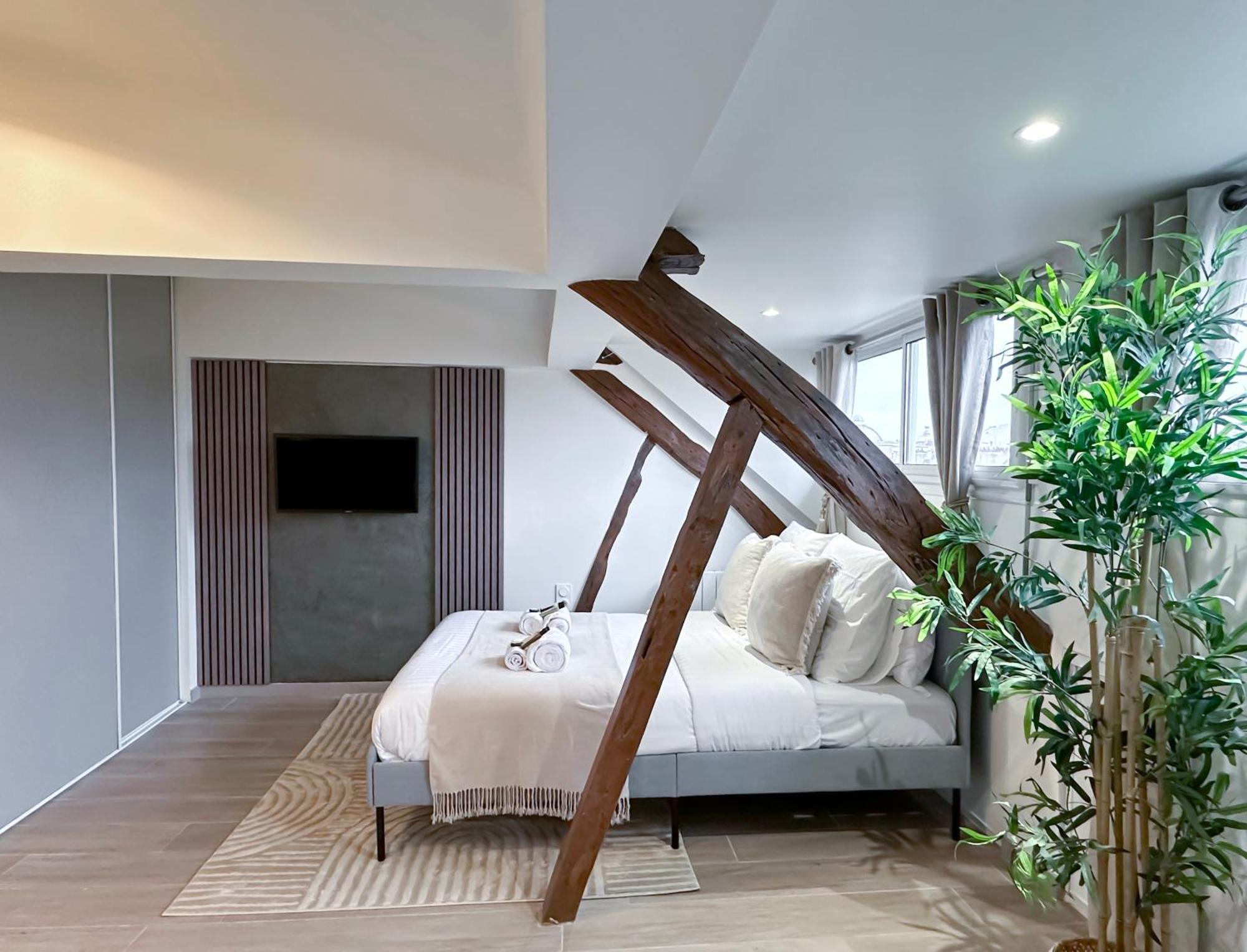 Apartment Brand New Near La Madeleine ! Paris