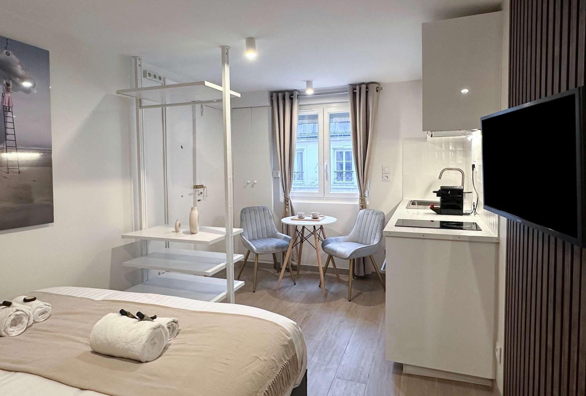 Appartement Brand New Near La Madeleine ! *